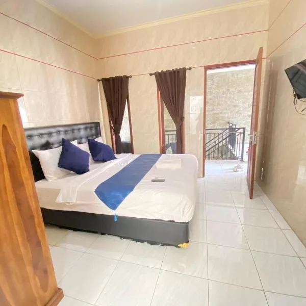 SG Hotel - 2 Minutes to the Beach By Micky Studio 1, hotel in Legian