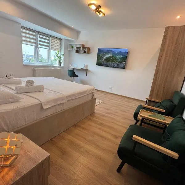 Seabreeze Ultracentral - NeverSea Beach, hotel din Constanţa