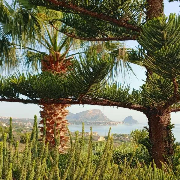 Sea View Holiday, hotel in Altavilla Milicia