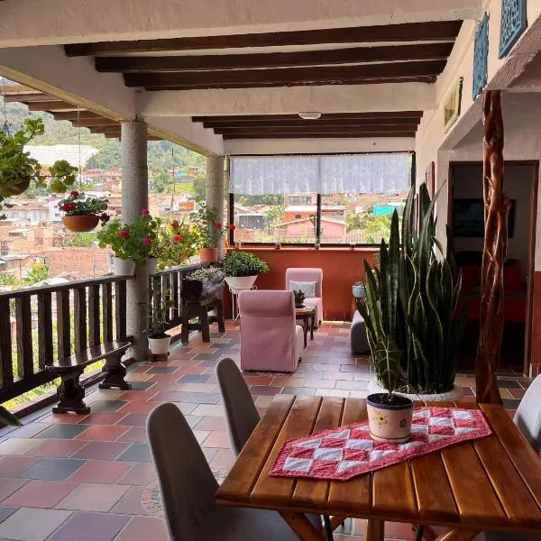 Hermoso loft con terraza, hotel v destinaci Jericó