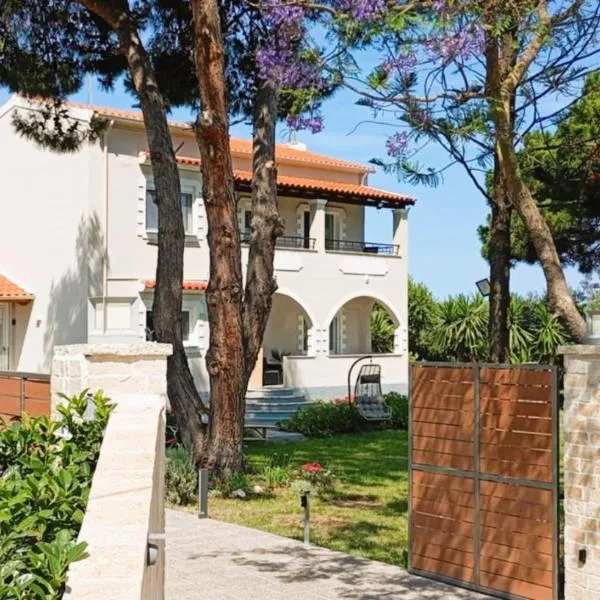 Luxury Villa "Ivone" in Almyros Beach - Private Villa near the Sea, hotel in Corfu