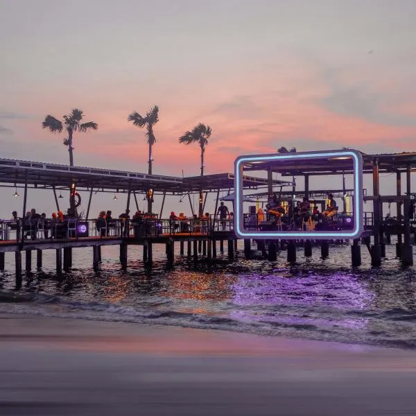 Ocean View Residence, hotel v destinaci Jepara