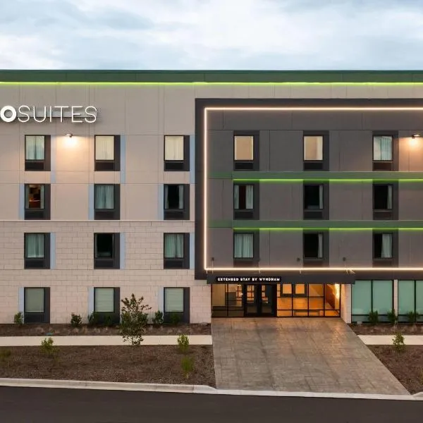 ECHO Suites Extended Stay by Wyndham Indianapolis AmeriPlex, hotel v destinaci Indianapolis
