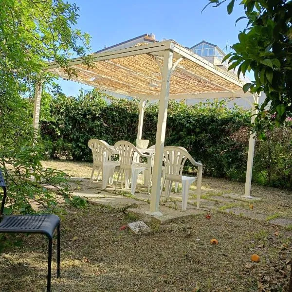 Casa fortuna, hotel in Capo dʼOrlando