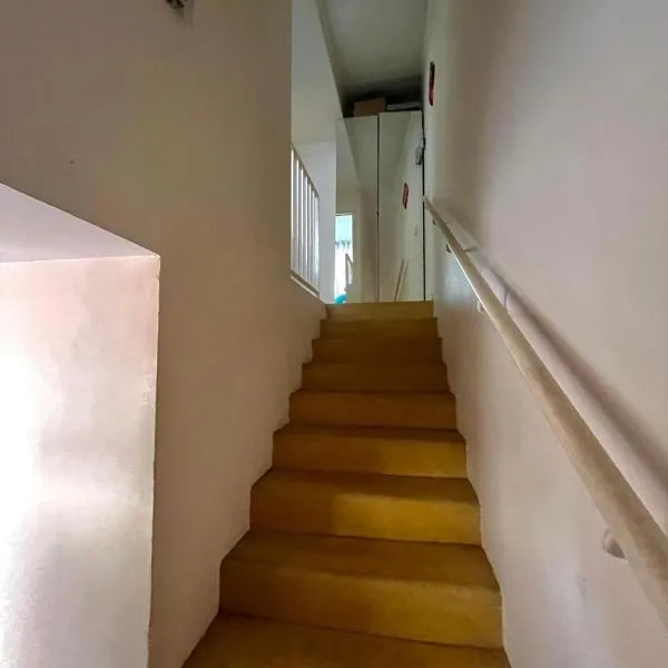 Vecan, hotel in Grisy-Suisnes