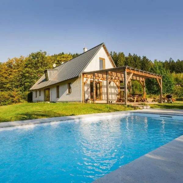 Chata Eva, hotel en Jičín