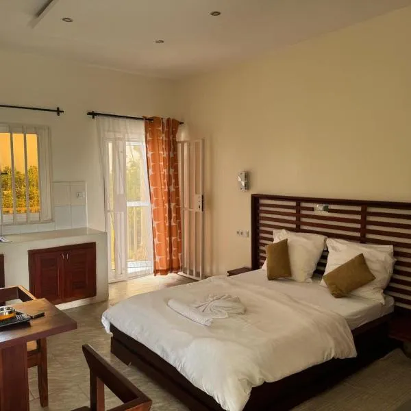 Cozy Beach Studio with Kitchen by Casa, hotel in Kribi