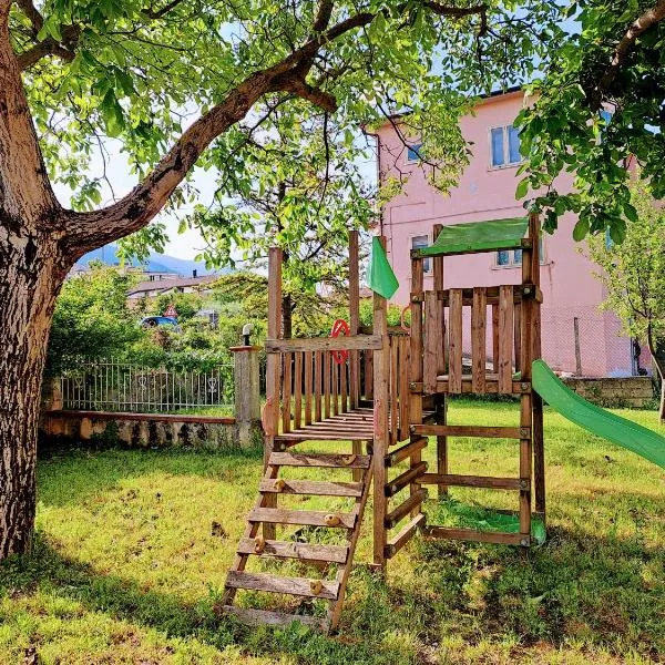 La casa di Memy, hotel in Gualdo Tadino