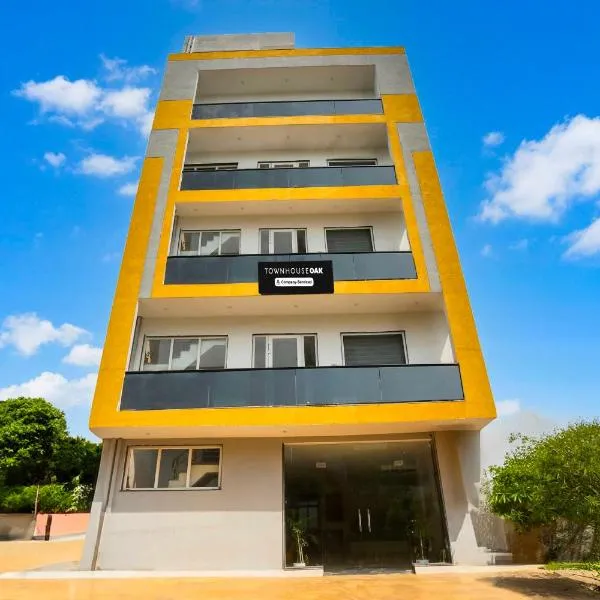 Townhouse Oak Sector 69 Gurgaon, hotel di Gurgaon