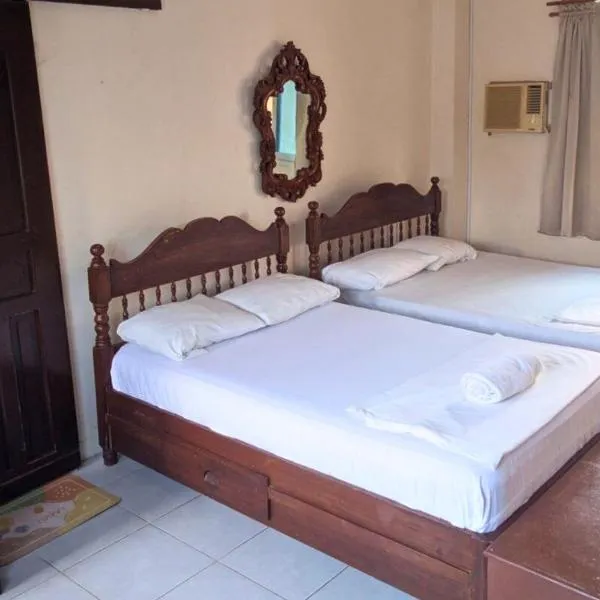 JM-RN Pension House, ξενοδοχείο σε Padre Burgos