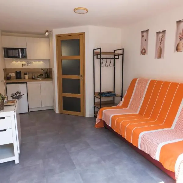 Studio privé avec entrée indépendante, hotel v destinácii Saint-Raphaël