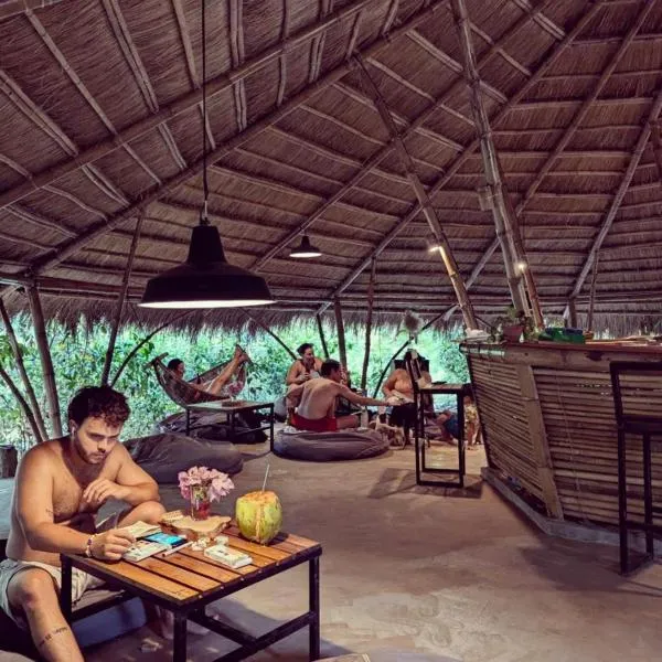 Ecocio Jungle Hostel, hotel v destinaci Coron