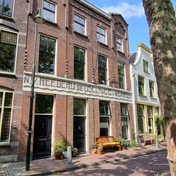 B&B Reederij de IJsel, hotel v destinaci Gouda