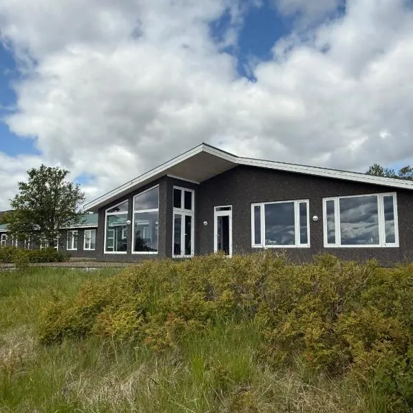 Freya Farm, hotel Steinsholtban