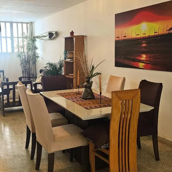 Yellow House, hotell sihtkohas Huanchaco