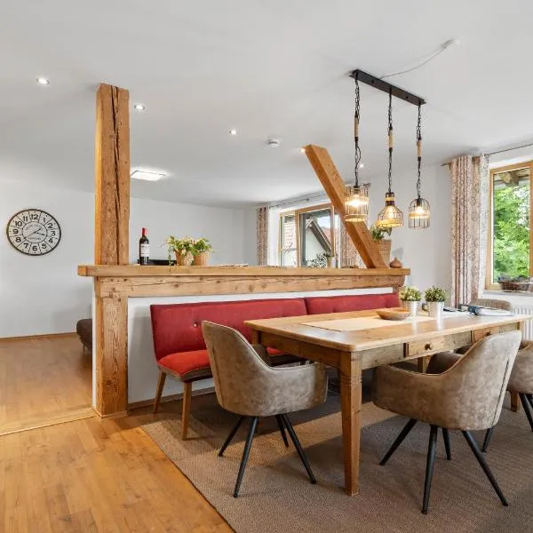 Memmingen में, होटल Fe Wo Brunnen - 120 qm - ruhige Lage - viel Natur- komfortabel - grosser Balkon und Garten - 3D Rundgang verfügbar