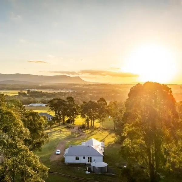 Coopers Lodge, Lovedale - A rural escape in the heart of wine country, hotel in Lovedale