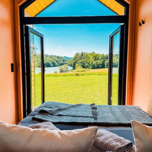 Tiny House Glamping Mak, hotel in Šmartno v Rožni Dolini