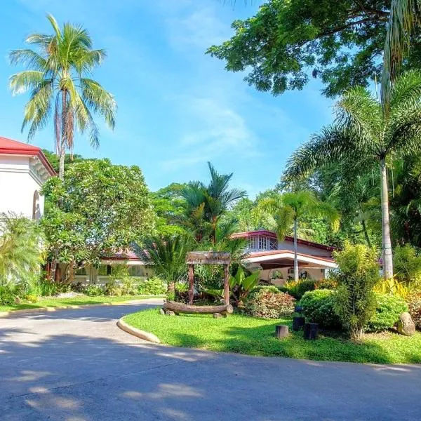 Palmas Del Mar Resort Bacolod, hotel em Bacolod