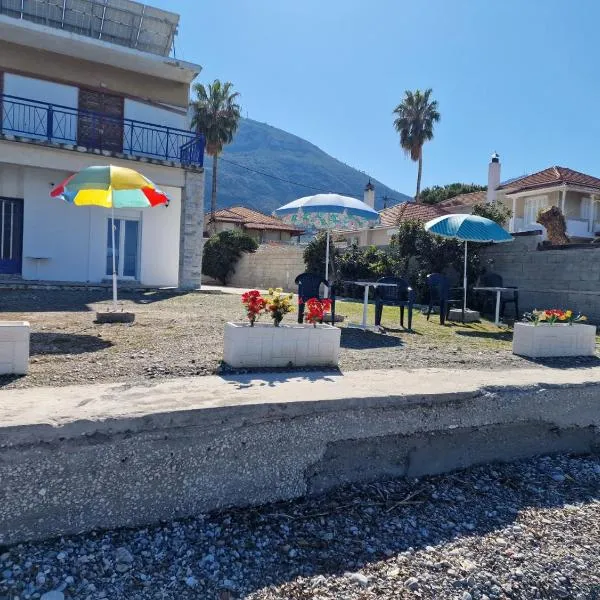 Auxo, Holiday apartments & suites on the sea, hotel v destinaci Kamárion