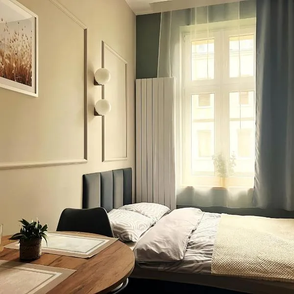 GREY Apartment 1, hotel v Poznanu