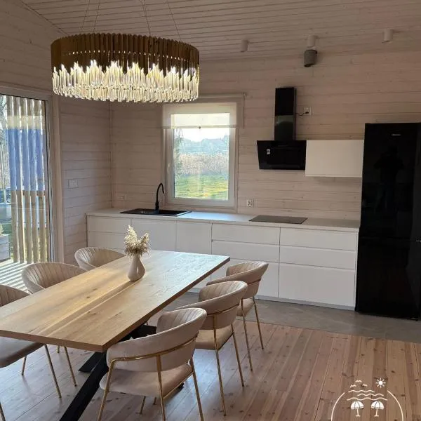 Kaper Łeba - Domki Nad Morzem, hotel v destinaci Leba