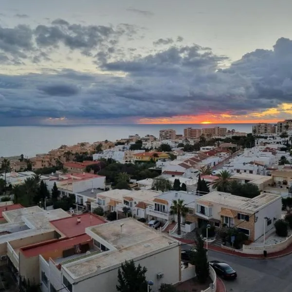 Sunrise Seaview Apartment, Hotel in Torrevieja