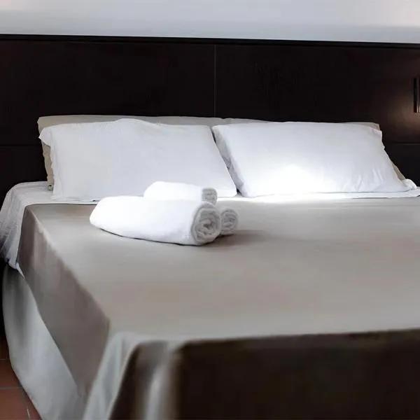 MC Hotel, hotel v destinaci Predore
