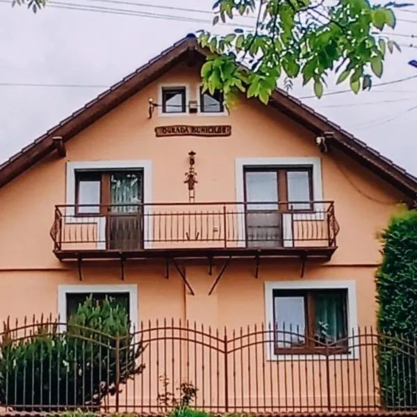 Ograda Bunicilor Sarata, hotel in Sărata