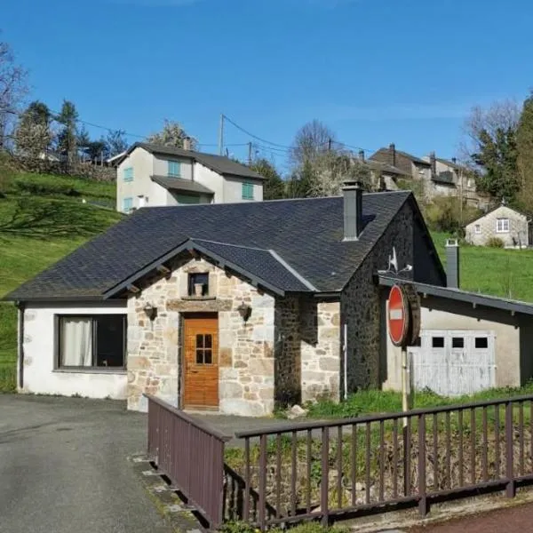 Maison de charme à la Salvetat-sur-Agout 3 chambres, hotel v destinaci La Salvetat