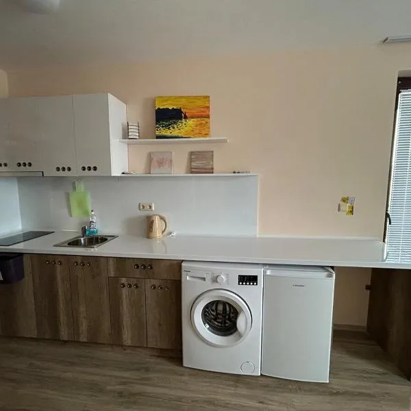 Равда Аполон 9, hotel in Nesebar