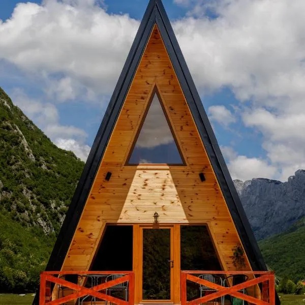 Silence House, hotel in Šavnik