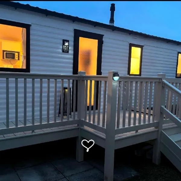 Sundaes caravan rental, hotel v destinaci Kinmel Bay