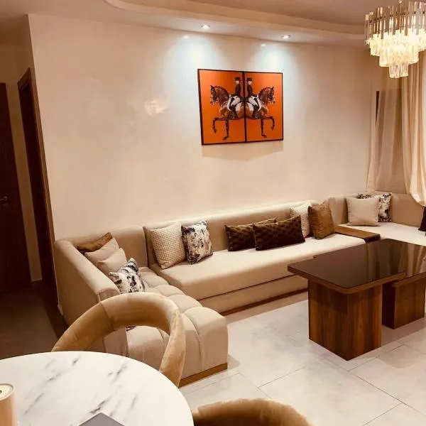 Lovely apartment, hotel in Cabo Negro