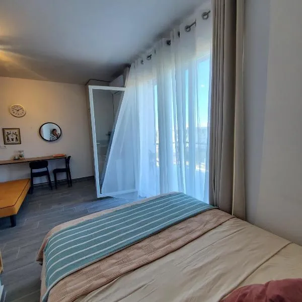 Sea La Vie Tale Apartments, Hotel in Tale