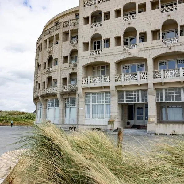 Appartement dijk Middelkerke met zeezicht, hotel in Middelkerke