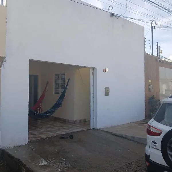Casa 2 quartos em petrolina com ótima localização, hotel in Petrolina