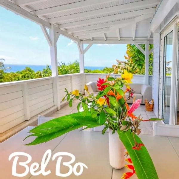 Haut de villa BEL BO & Bas de villa Tibo vu mer et accès mer, hotel v destinaci Deshaies