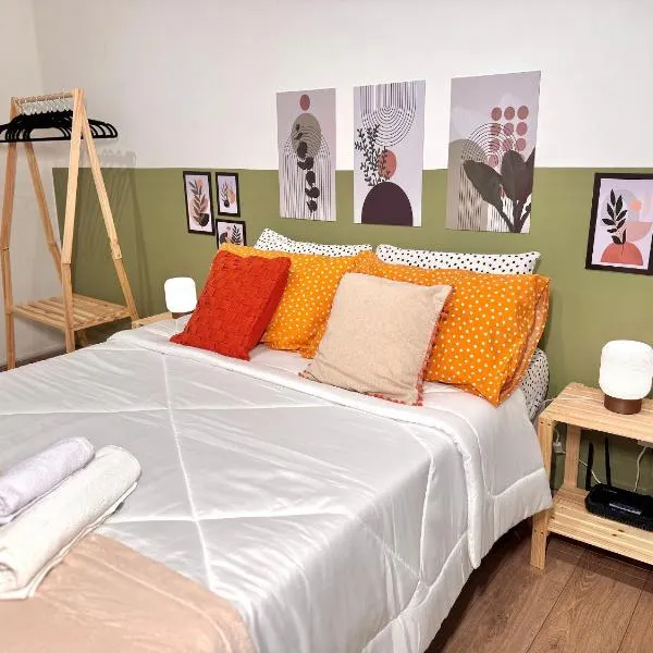 Estúdio prático e completo no centro de Nova Friburgo, hotel en Nova Friburgo