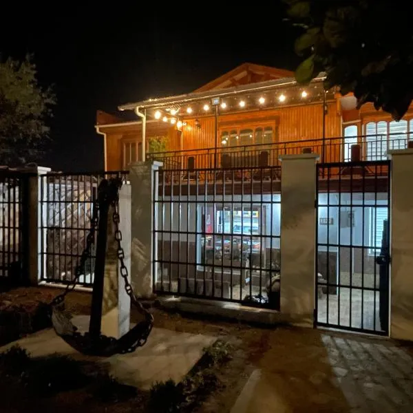 Hostal El Ancla, khách sạn ở Caldera