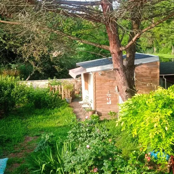 Tiny House Eurovelo 6, Hotel in Chalon-sur-Saône