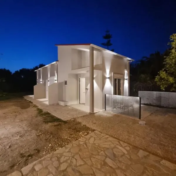 SmallHouseLefkada ΘΕΜΑ, hotel in Lefkada Town