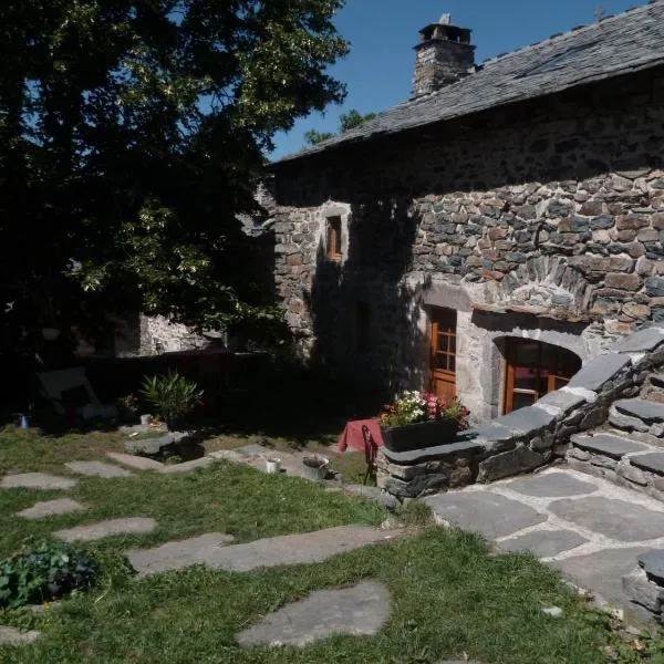 B&B Bio et écolo du Besset, hotel v destinaci Yssingeaux