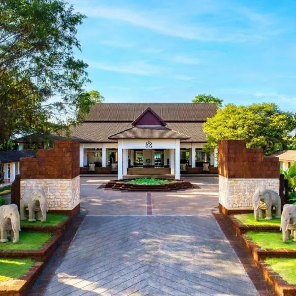 Tawa Ravadee Resort Prachinburi, a member of WorldHotels Distinctive, hotel in Si Maha Phot