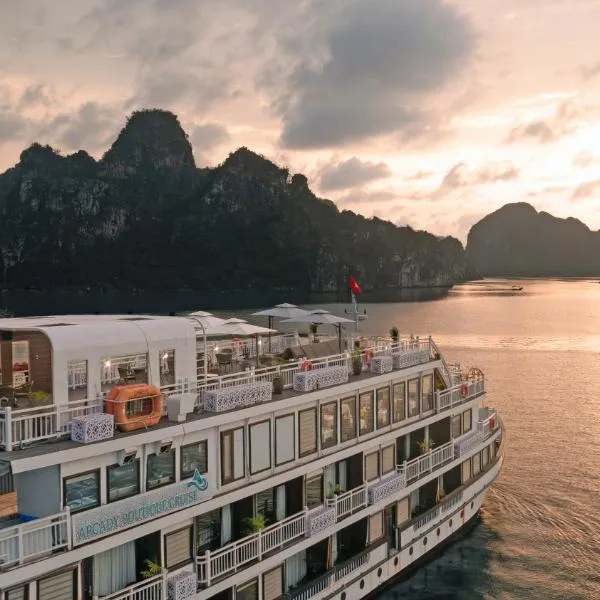 Arcady Cruise, hotel v destinaci Ha Long