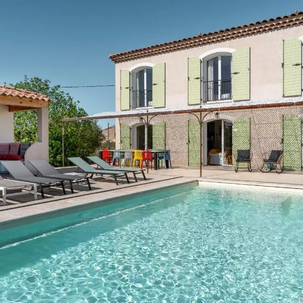 Bastide 13 couchages - PADEL - juillet-Août à la semaine - Domaine de la Louve, hotel em Cotignac