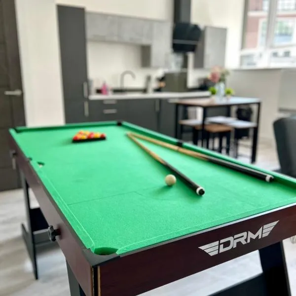 Hull NEW Central Apartment 15 UNITS AVAILABLE, hotel v destinaci Hull