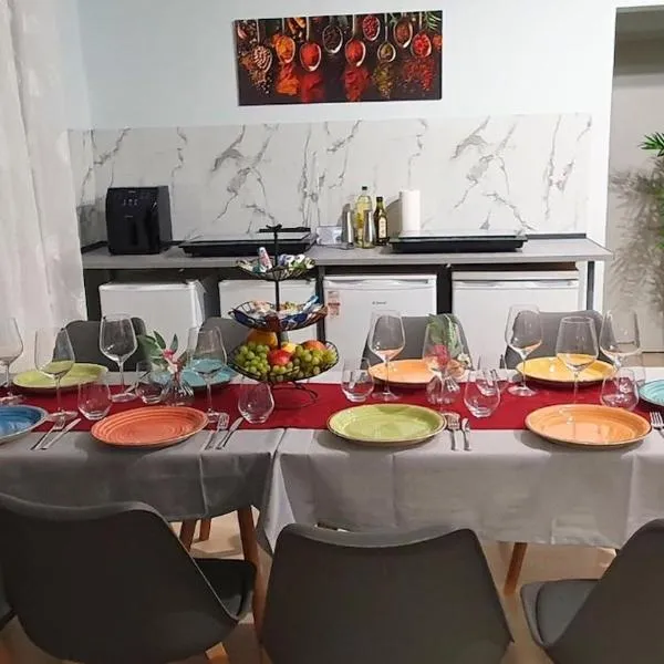Gemütliche Ferienwohnung Berlin für 9 Personen, hotel v Berlíně