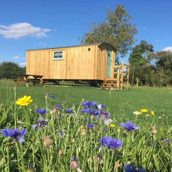 Shepherds Hut 3, hotel in Woodbridge