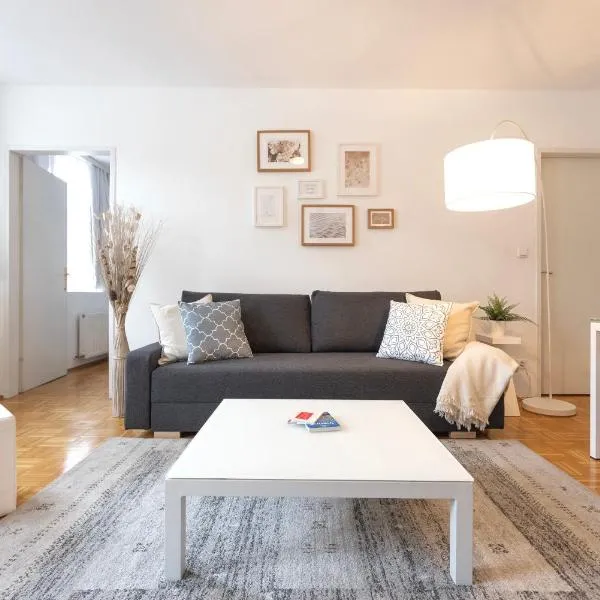 Market, Metro, City Center by JR City Apartments، فندق في فيينا